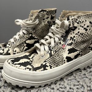 Platform Superga sneakers